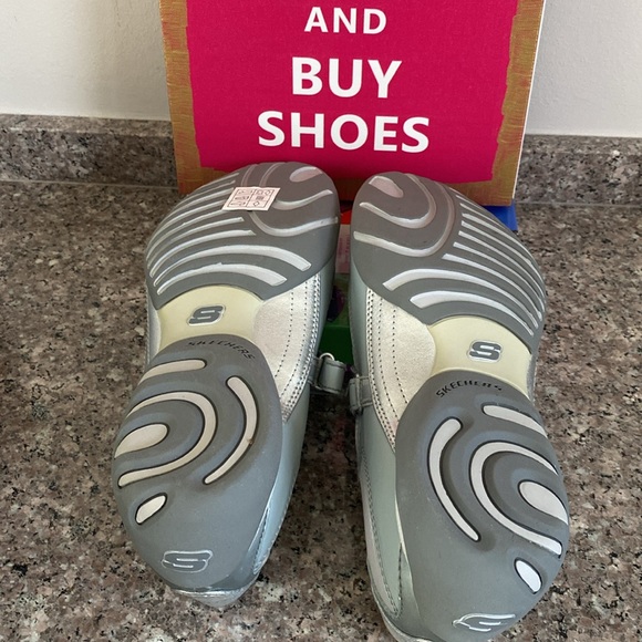 Skechers NEW NIB Sportie Chakra model 11423/silver & taupe sz 7 athletic shoes - Picture 8 of 16